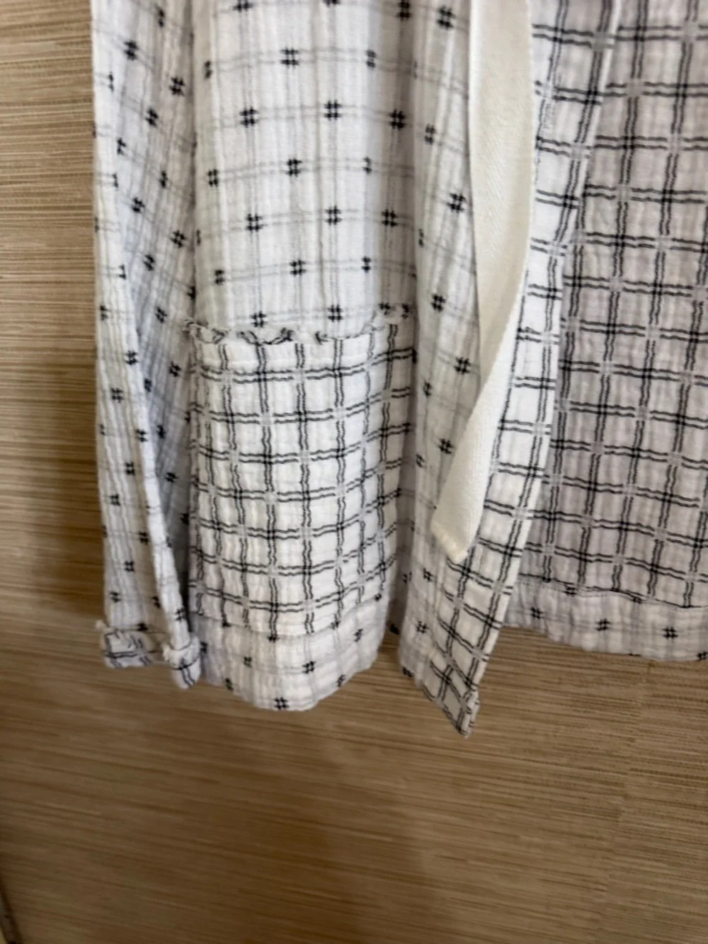 Habitat Women’s White Patterned Hooded Jacket Light weight size Small - Picture 3 of 5